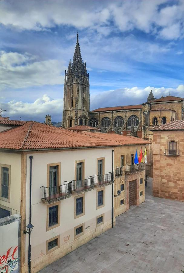 Apartamento Wamba - La Catedral Oviedo Buitenkant foto