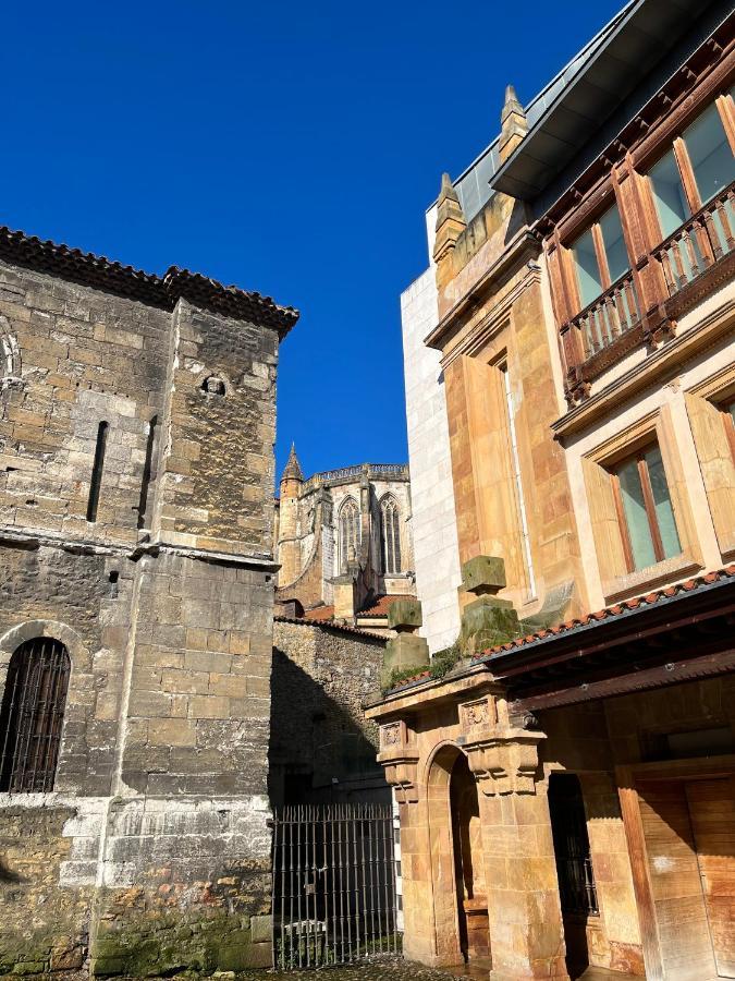 Apartamento Wamba - La Catedral Oviedo Buitenkant foto